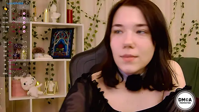 Kelly foox online show from February 2026 11:27:01 AM