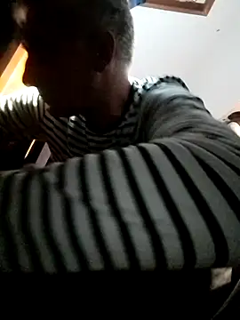 Vintermelon2 online show from October 2025 11:25:02 PM