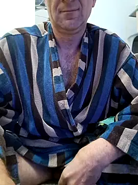 Snapshot of Vintermelon2 chatting on November 2025 07:10:01 AM Vintermelon2 online show from November 2025 07:10:01 AM