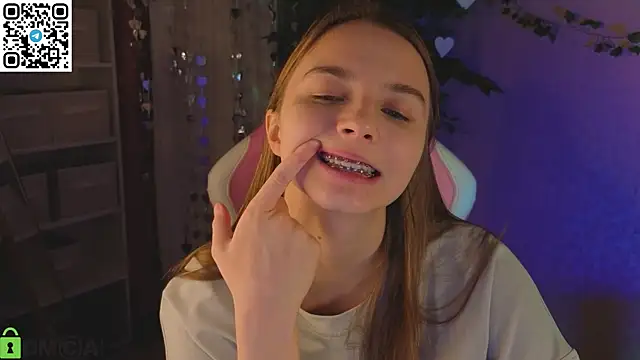 L1na Reeds online show from February 2026 01:12:01 AM