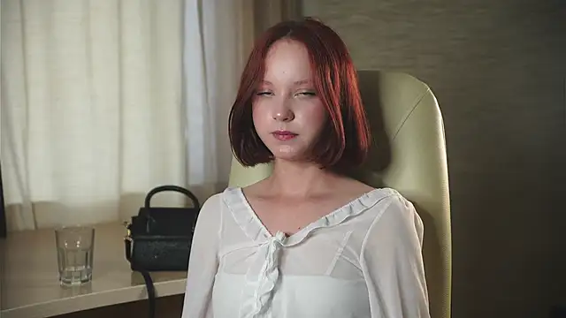 TrishGaugler online show from October 2025 09:18:01 AM