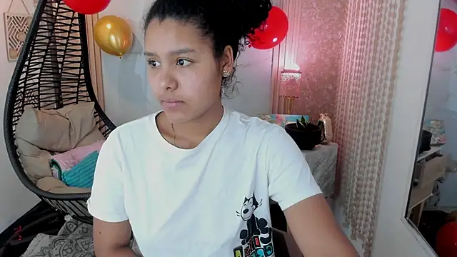 AriaVega online show from April 2026 01:46:02 PM