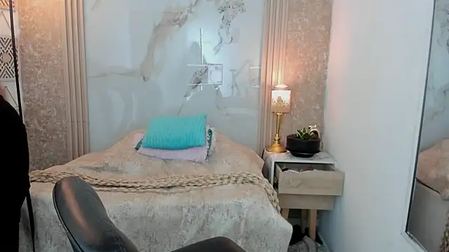 AriaVega online show from May 2026 12:37:02 PM