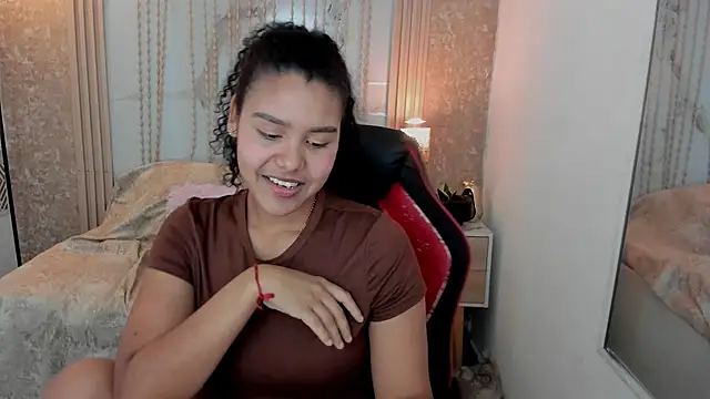 AriaVega online show from May 2026 02:12:01 PM