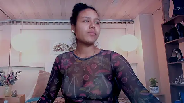 AriaVega online show from May 2026 12:09:02 PM