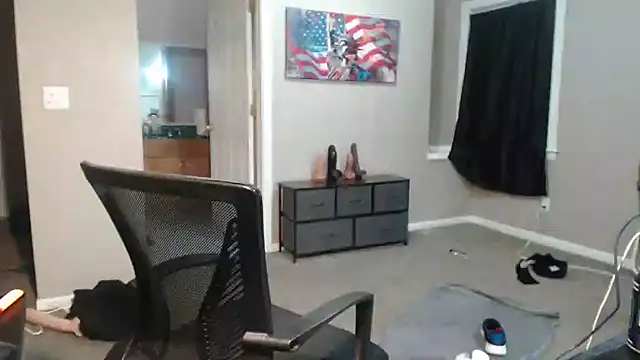 Snapshot of Michigan9000 chatting on October 2025 06:54:01 AM Michigan9000 online show from October 2025 06:54:01 AM