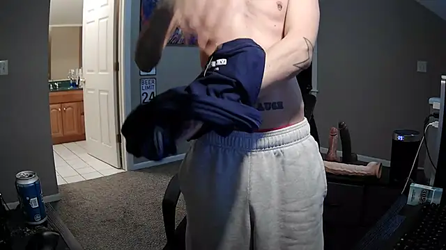 Snapshot of Michigan9000 chatting on November 2025 02:55:02 AM Michigan9000 online show from November 2025 02:55:02 AM