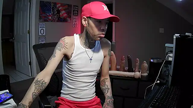 Snapshot of Michigan9000 chatting on December 2025 12:15:02 AM Michigan9000 online show from December 2025 12:15:02 AM