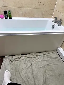 MimiMaee online show from October 2025 07:55:01 PM