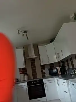 MimiMaee online show from November 2025 11:32:01 AM