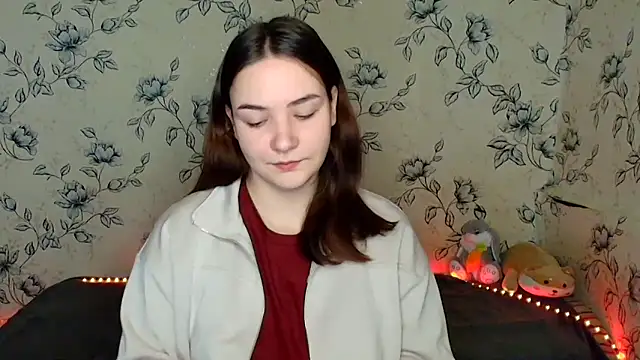 OliviaMontgommery online show from February 2026 04:45:02 PM