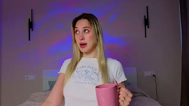 foxy vivi online show from January 2026 08:38:01 AM