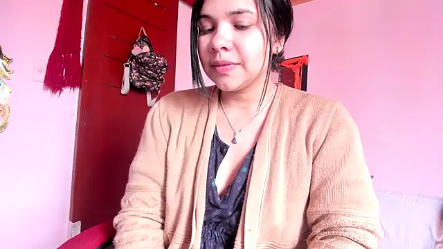 Snapshot of Elfa-Diamond chatting on October 2025 02:37:02 PM Elfa-Diamond online show from October 2025 02:37:02 PM