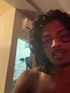 Ujjwallkumar0069 online show from July 2026 05:37:01 PM