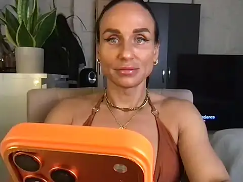 GluteQueenE online show from November 2025 03:14:02 PM