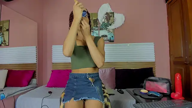 Tiffannydoll99 online show from November 2025 05:09:01 PM