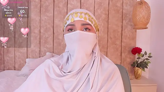  alishaa c online show from November 2025 02:10:01 AM