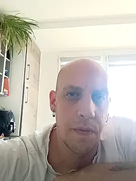 Snapshot of Kobradera1984 chatting on October 2025 07:16:01 AM Kobradera1984 online show from October 2025 07:16:01 AM