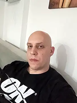 Snapshot of Kobradera1984 chatting on February 2026 08:29:02 PM Kobradera1984 online show from February 2026 08:29:02 PM