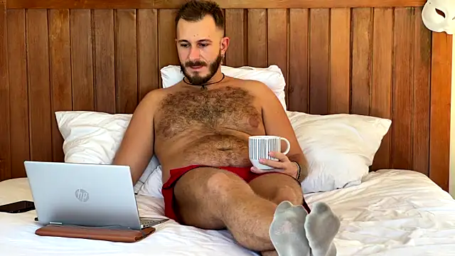 mrmaxiy online show from June 2026 06:50:01 AM