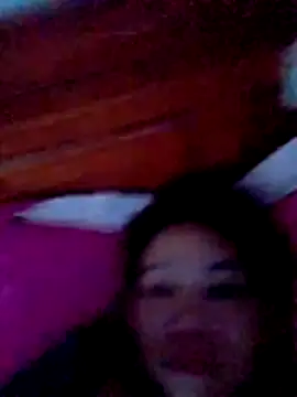 Snapshot of Suem99 chatting on February 2026 01:26:02 AM Suem99 online show from February 2026 01:26:02 AM