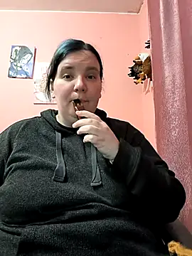  alexandra ray  online show from April 2026 12:08:02 PM