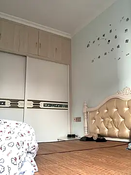 Mile-m online show from October 2025 09:20:01 AM