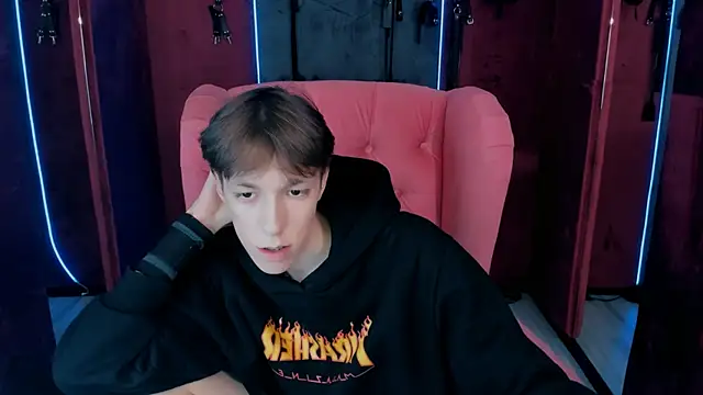 MarkBranston online show from November 2025 03:12:01 PM