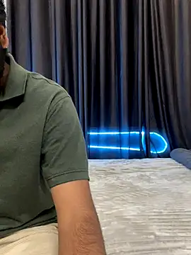 vickyandtania online show from December 2025 03:18:02 PM