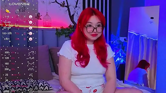 Klee Love online show from October 2025 05:16:02 AM