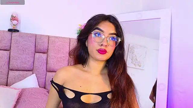 AmyVega  online show from October 2025 02:31:01 PM