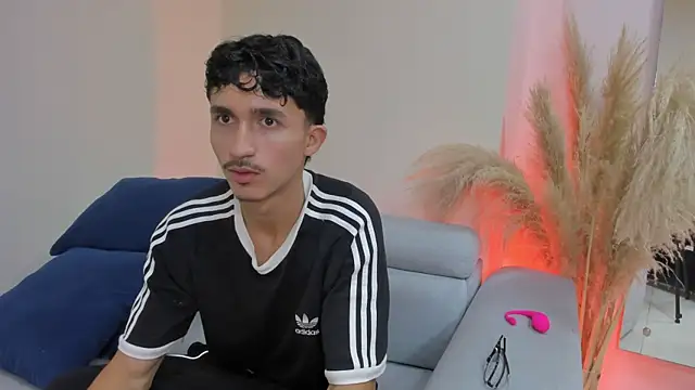 TOBIASFERRER online show from October 2025 12:25:01 PM