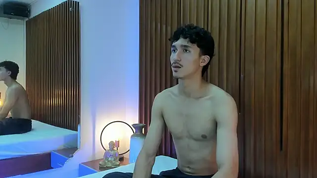 TOBIASFERRER online show from October 2025 07:03:01 PM