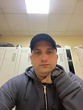 Mahrovmaxim online show from October 2025 11:20:02 AM