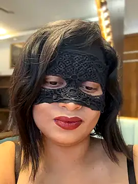 Snapshot of elza_laana chatting on November 2025 04:47:02 AM elza laana online show from November 2025 04:47:02 AM