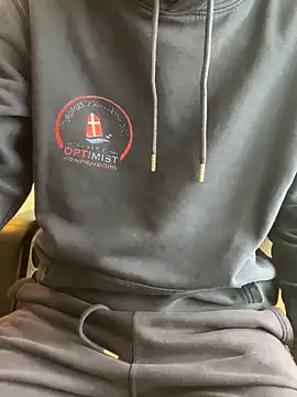 Snapshot of quinten_bel chatting on October 2025 11:41:02 AM quinten bel online show from October 2025 11:41:02 AM