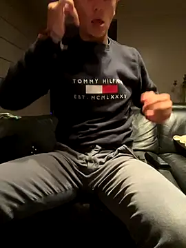 Snapshot of quinten_bel chatting on October 2025 05:56:01 PM quinten bel online show from October 2025 05:56:01 PM