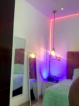 Rose monroee online show from November 2025 12:29:02 PM