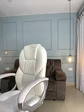 Rose monroee online show from January 2026 07:27:01 PM