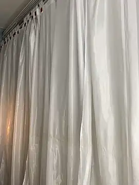 Rose monroee online show from February 2026 07:56:01 PM