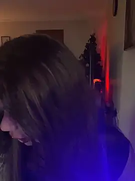 LyraEva online show from February 2026 02:26:01 AM