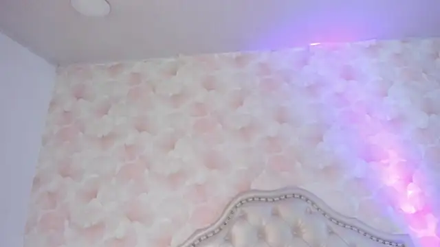 Sophia Valkova online show from November 2025 03:38:02 AM