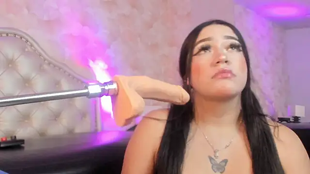 Sophia Valkova online show from November 2025 03:50:01 AM