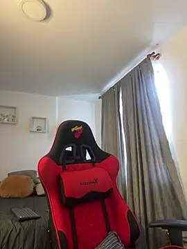 Ezzio Scolaro online show from March 2026 09:08:01 PM