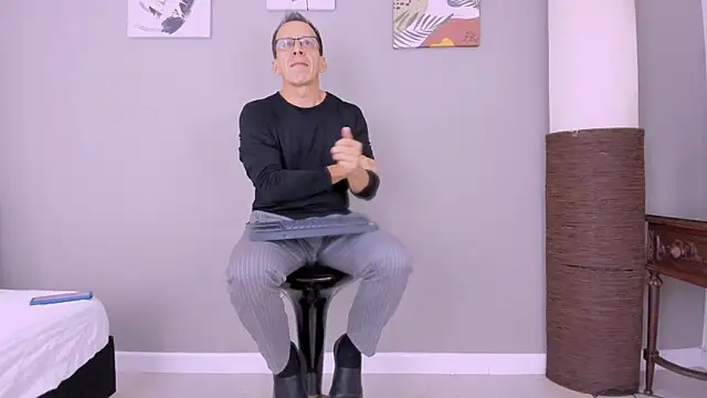  axelking  online show from October 2025 11:46:02 AM