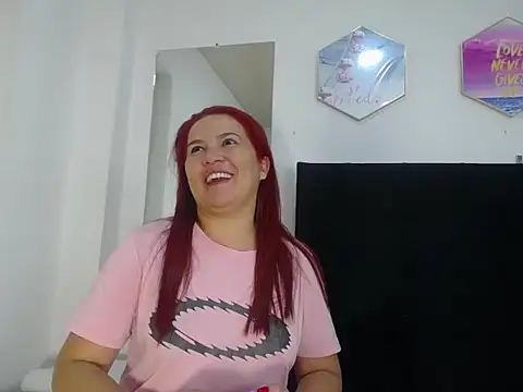 vauroraper online show from October 2025 01:58:02 AM