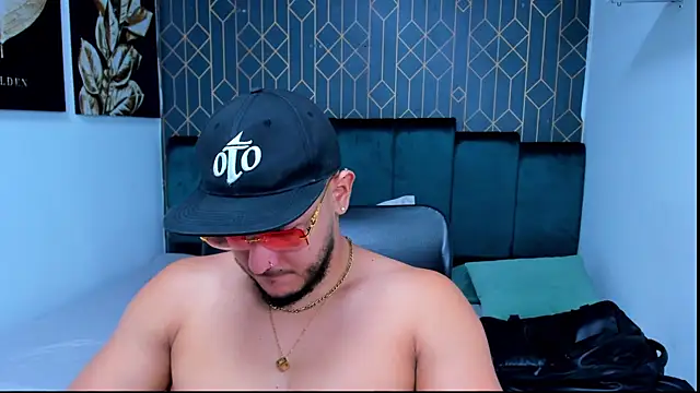 jasonshaw25 online show from January 2026 04:54:02 PM