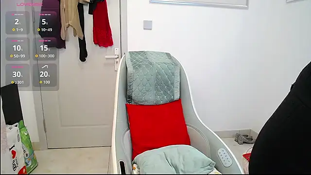 selinajuan online show from November 2025 11:48:01 PM