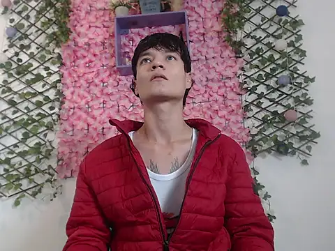 alex russo   online show from October 2025 03:42:01 AM