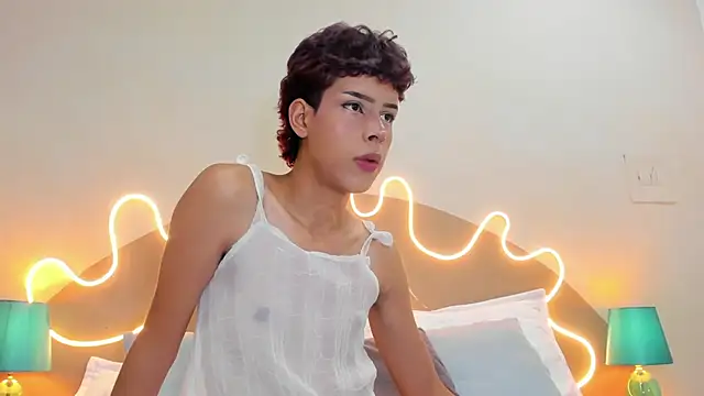 Matty Jhons online show from October 2025 07:23:02 PM